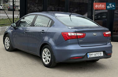 Седан Kia Rio 2017 в 