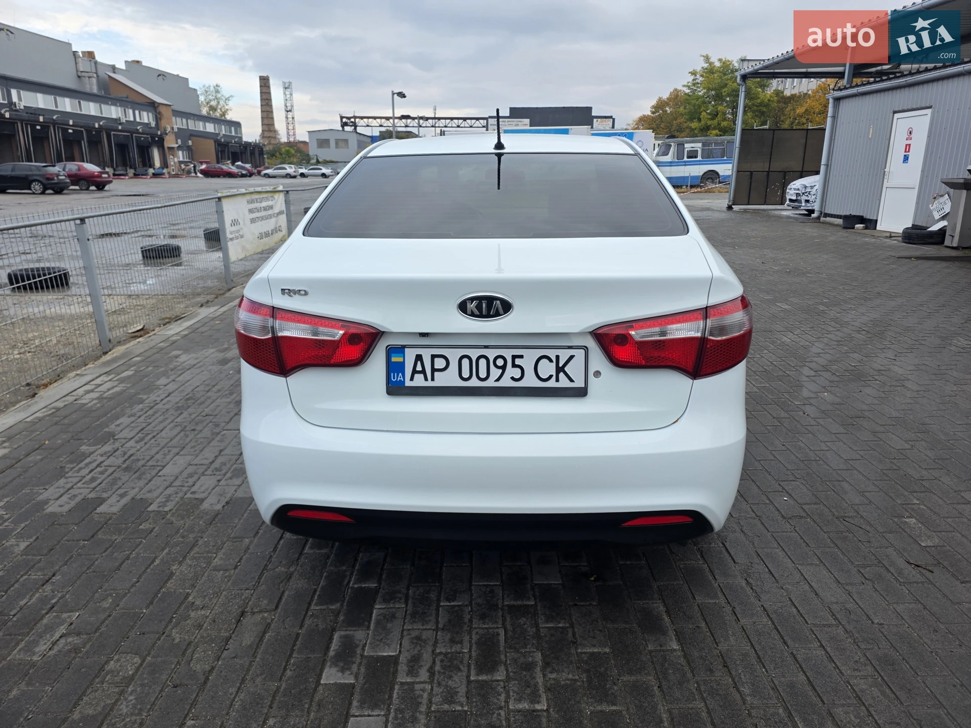 2012 Kia Rio - мініатюра 9
