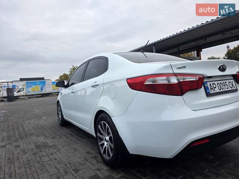 Седан Kia Rio 2012 в Дніпрі фото 14 Седан Kia Rio 2012 в Дніпрі