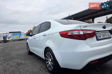 Седан Kia Rio 2012 в 