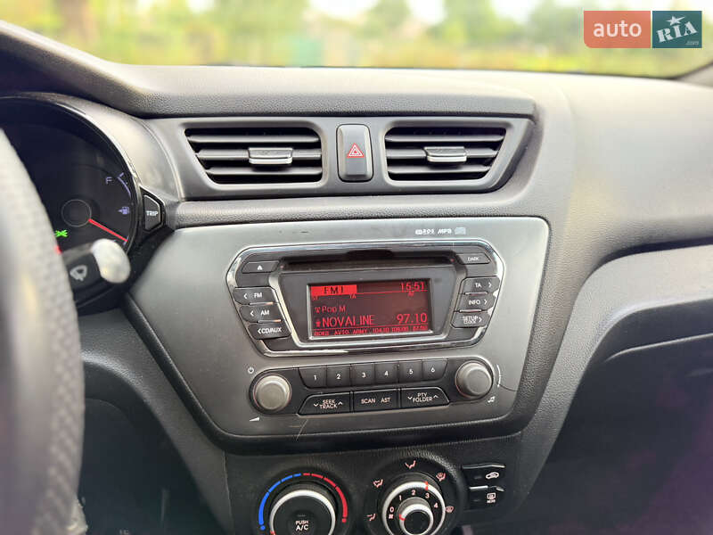 Седан Kia Rio 2013 в Харькове