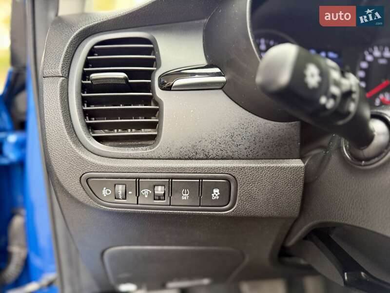 Седан Kia Rio 2018 в Днепре фото 34 Седан Kia Rio 2018 в Днепре