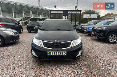 Седан Kia Rio 2013 в 