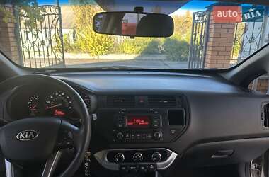 Седан Kia Rio 2014 в 
