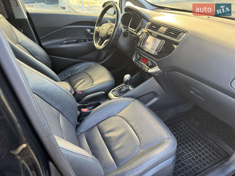 Хетчбек Kia Rio 2015 в Львові фото 25 Хетчбек Kia Rio 2015 в Львові