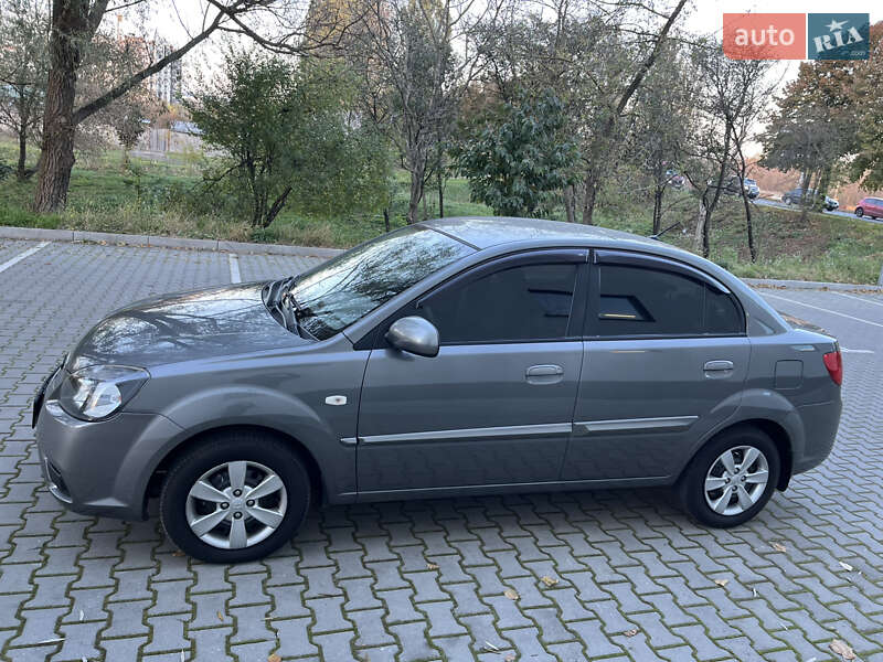 Седан Kia Rio 2011 в Хмельницькому фото 18 Седан Kia Rio 2011 в Хмельницькому