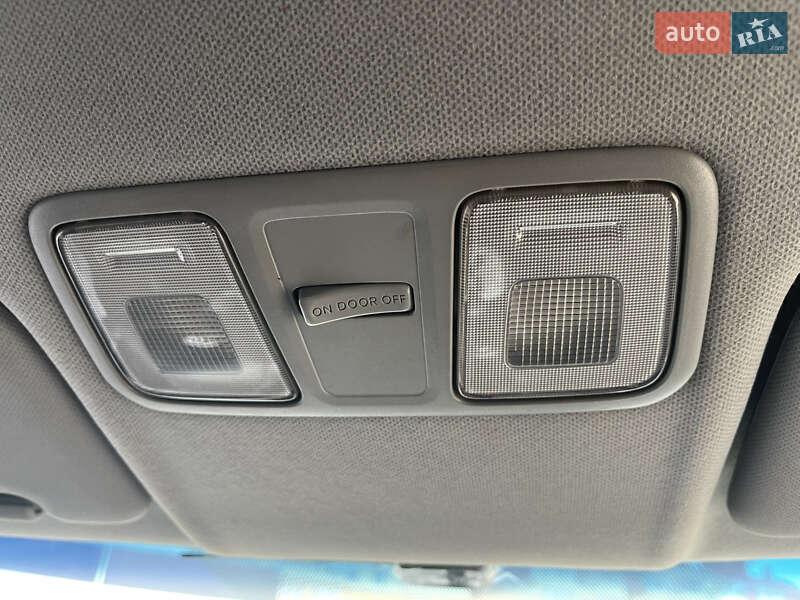 Седан Kia Rio 2013 в Киеве