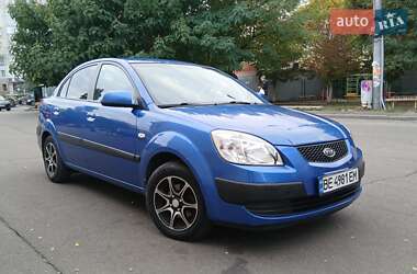 Седан Kia Rio 2008 в Миколаєві