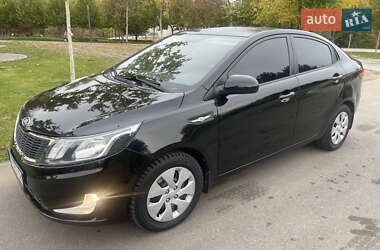 Седан Kia Rio 2012 в 