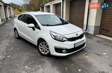 Седан Kia Rio 2015 в Вінниці Седан Kia Rio 2015 в Вінниці