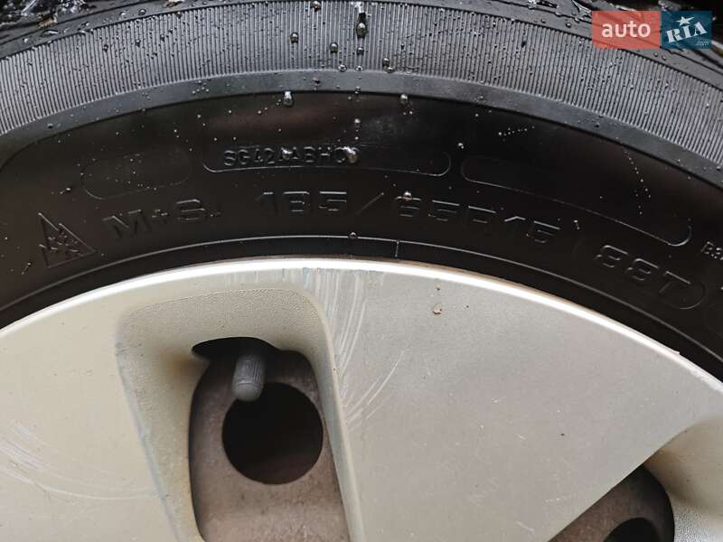 Седан Kia Rio 2012 в Киеве фото 29 Седан Kia Rio 2012 в Киеве