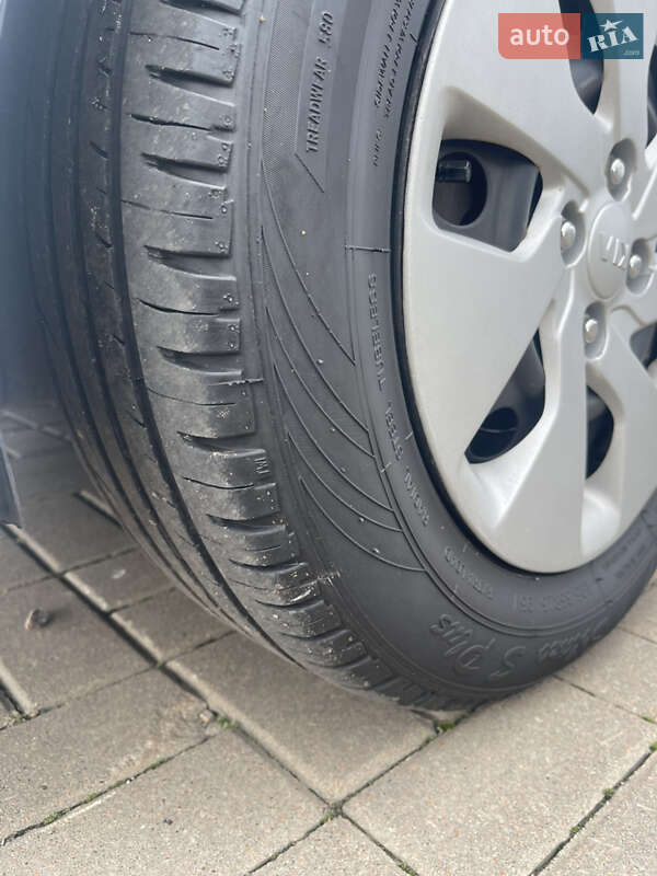 Седан Kia Rio 2014 в Киеве фото 20 Седан Kia Rio 2014 в Киеве