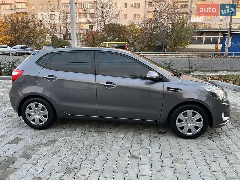 Хетчбек Kia Rio 2012 в Кременчуці