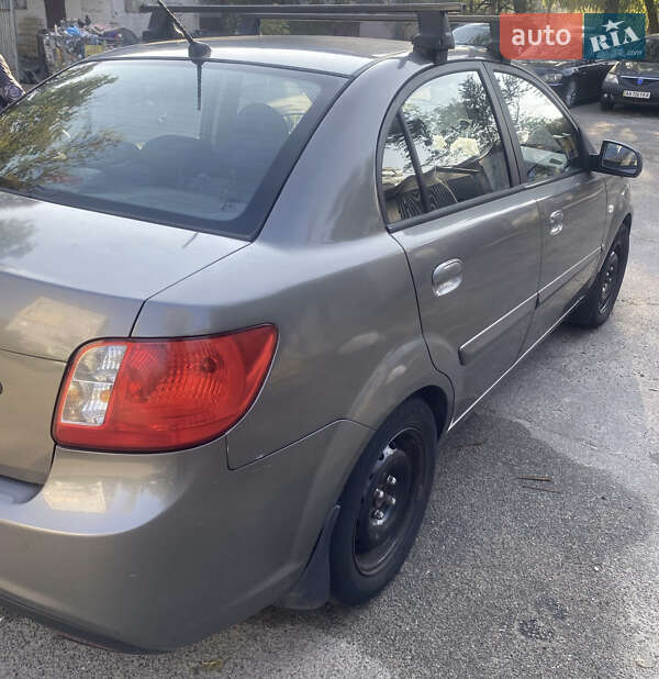 Седан Kia Rio 2011 в Киеве фото 4 Седан Kia Rio 2011 в Киеве