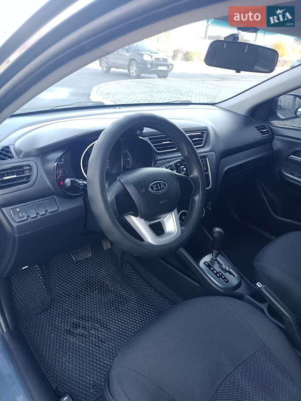 Седан Kia Rio 2012 в Полтаве фото 32 Седан Kia Rio 2012 в Полтаве