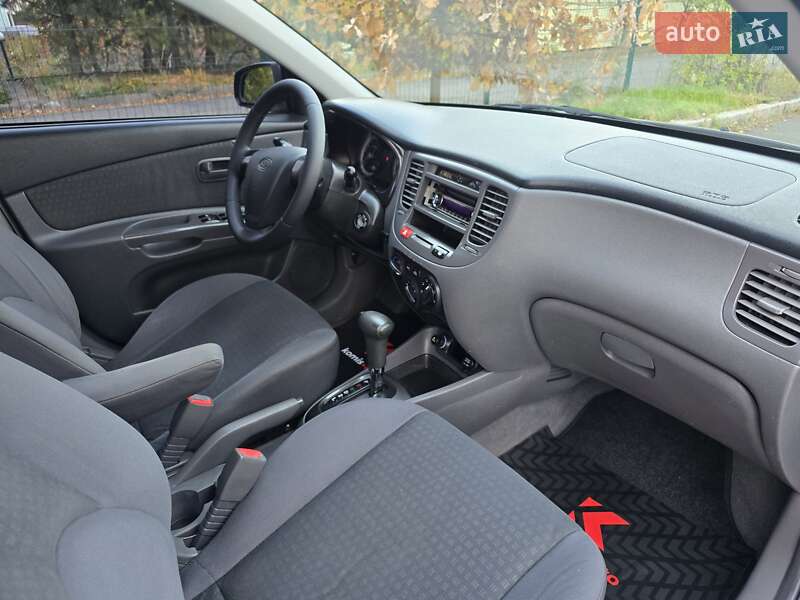 Седан Kia Rio 2006 в Хмельницькому