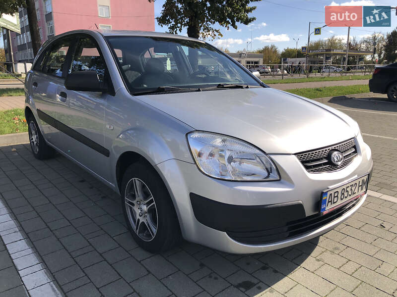 Хэтчбек Kia Rio 2009 в Хмельницком фото 8 Хэтчбек Kia Rio 2009 в Хмельницком