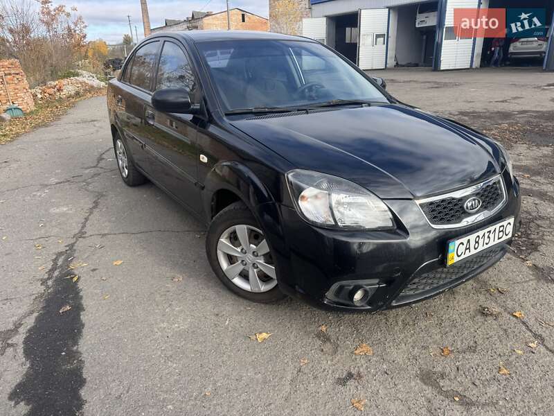 Седан Kia Rio 2011 в Звенигородке фото 4 Седан Kia Rio 2011 в Звенигородке