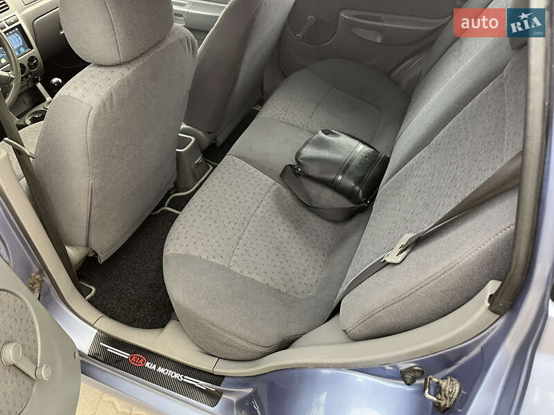 Универсал Kia Rio 2003 в Надворной фото 15 Универсал Kia Rio 2003 в Надворной