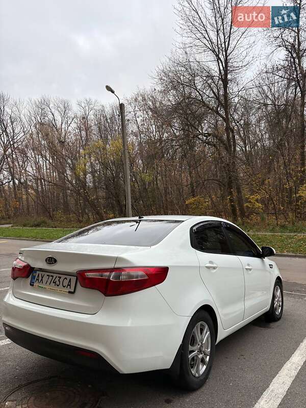Седан Kia Rio 2012 в Харкові