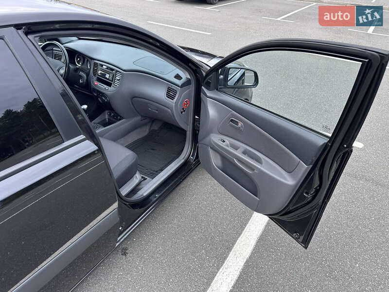 Хэтчбек Kia Rio 2007 в Киеве фото 30 Хэтчбек Kia Rio 2007 в Киеве