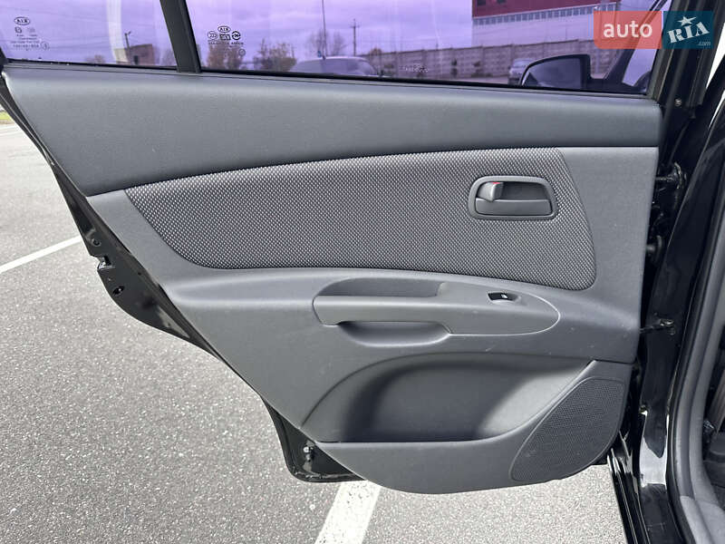 Хэтчбек Kia Rio 2007 в Киеве фото 55 Хэтчбек Kia Rio 2007 в Киеве