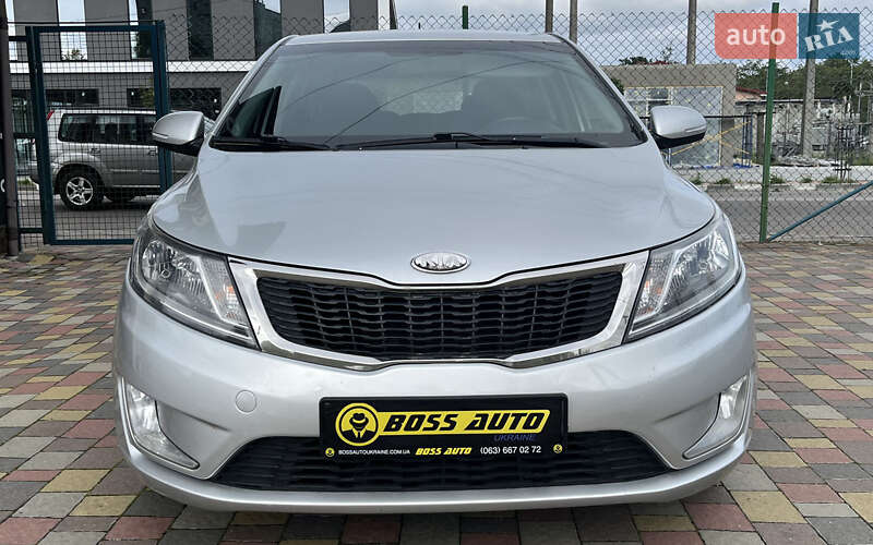 Хетчбек Kia Rio 2013 в Стрию