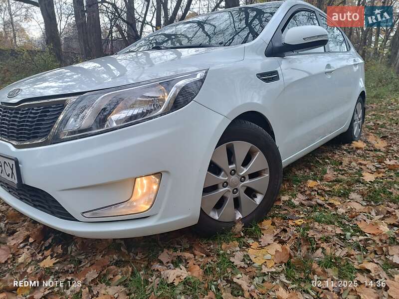 Седан Kia Rio 2012 в Броварах