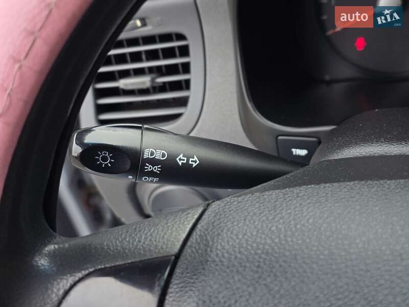 Хэтчбек Kia Rio 2007 в Тернополе фото 37 Хэтчбек Kia Rio 2007 в Тернополе