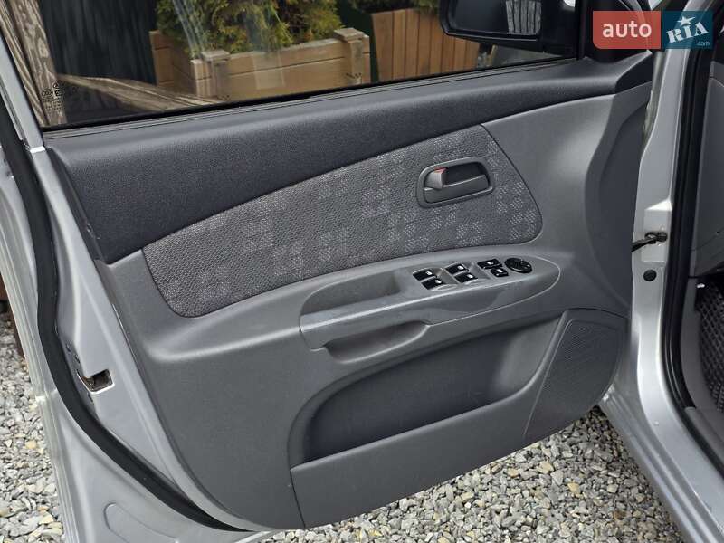 Хэтчбек Kia Rio 2007 в Тернополе фото 17 Хэтчбек Kia Rio 2007 в Тернополе