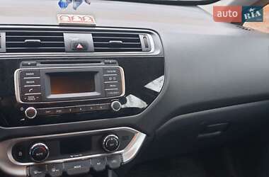 Седан Kia Rio 2016 в Харкові