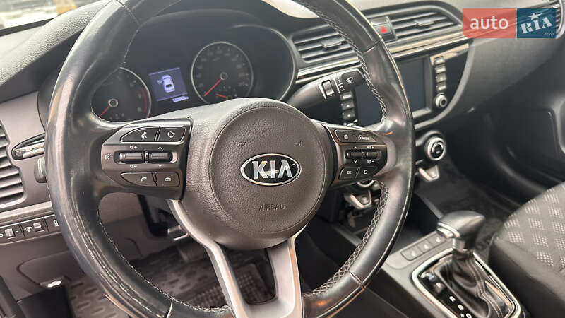 Седан Kia Rio 2018 в Киеве фото 16 Седан Kia Rio 2018 в Киеве