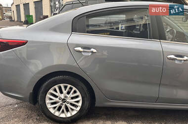 Седан Kia Rio 2018 в Києві