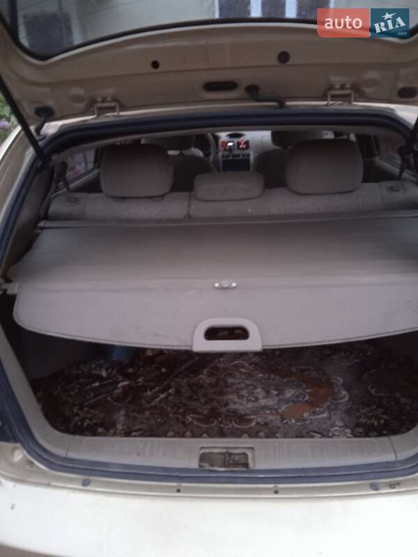 Універсал Kia Rio 2003 в Здолбуніві