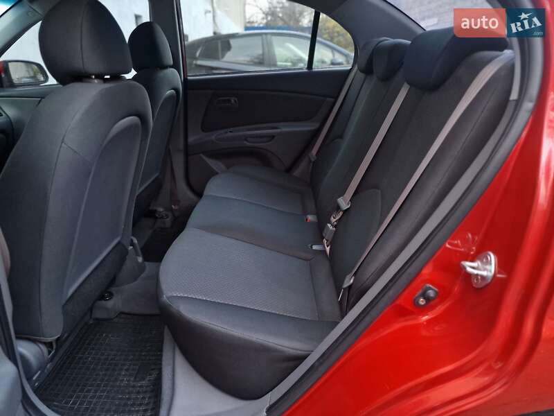 Седан Kia Rio 2008 в Одессе фото 44 Седан Kia Rio 2008 в Одессе