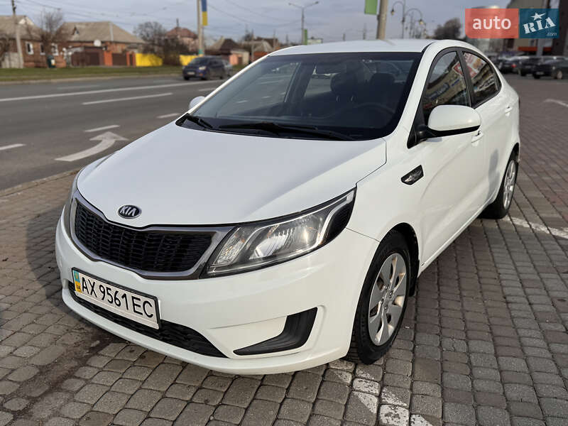 Седан Kia Rio 2013 в Харькове