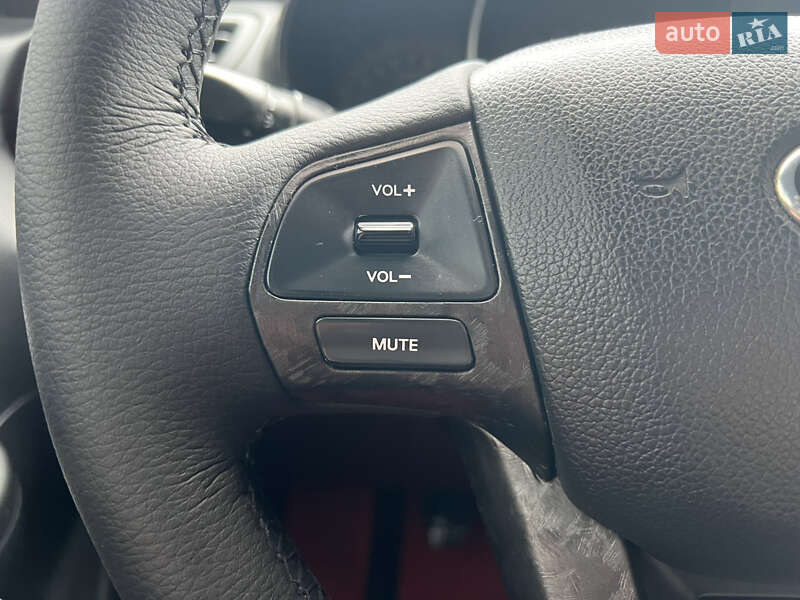 Седан Kia Rio 2013 в Києві фото 15 Седан Kia Rio 2013 в Києві