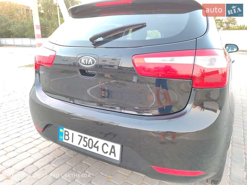 Хэтчбек Kia Rio 2012 в Кременчуге