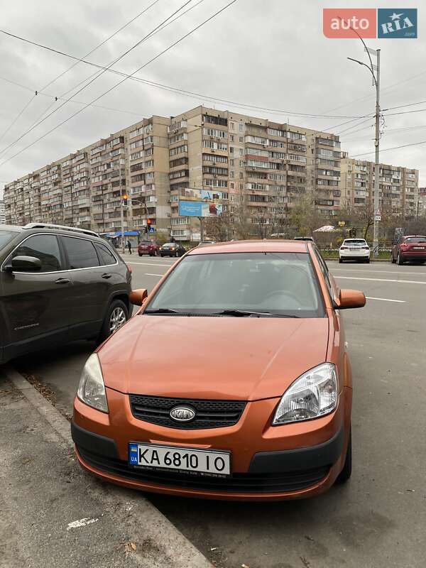 Хэтчбек Kia Rio 2008 в Киеве фото 3 Хэтчбек Kia Rio 2008 в Киеве