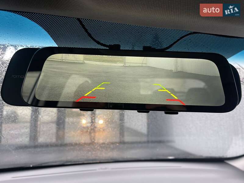 Хэтчбек Kia Rio 2012 в Киеве