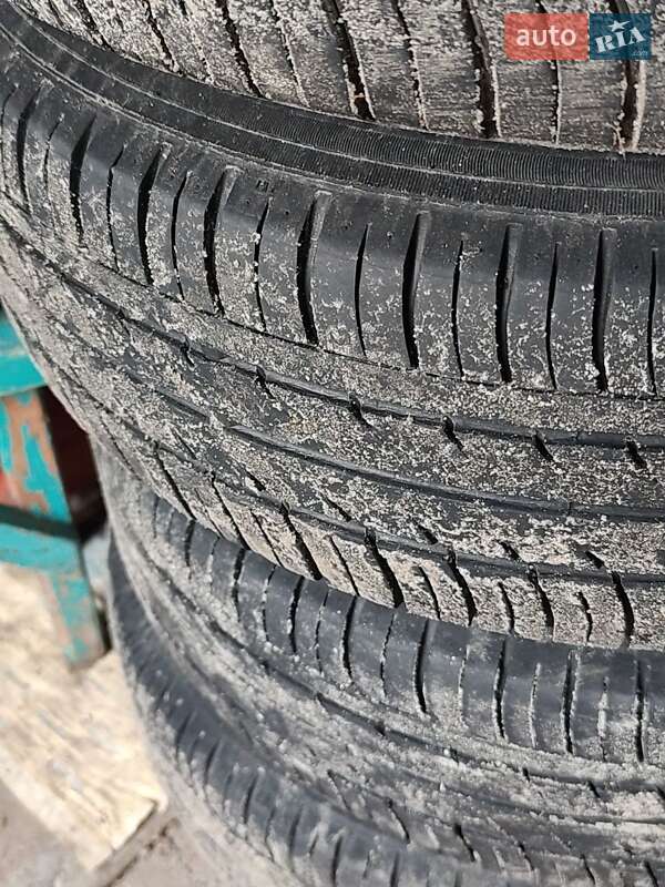 Хэтчбек Kia Rio 2012 в Кременчуге