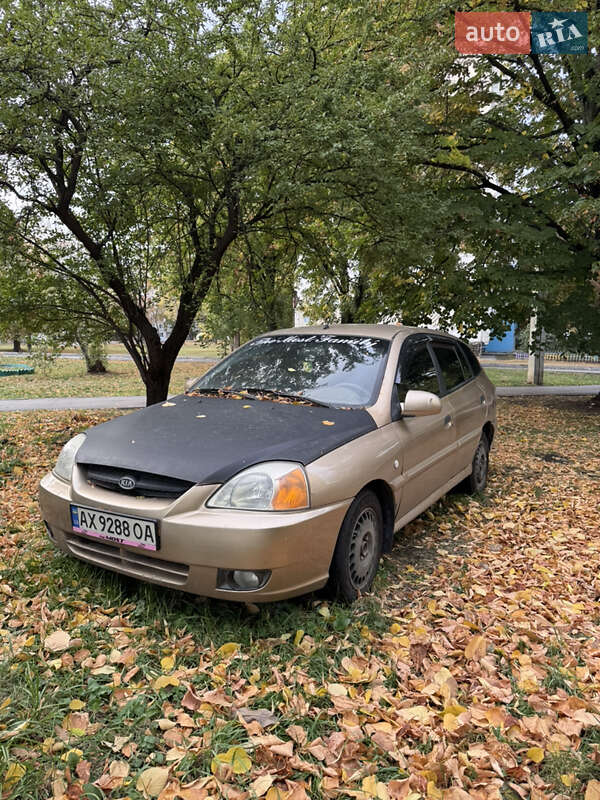 Kia Rio 2004 Kia Rio 2004