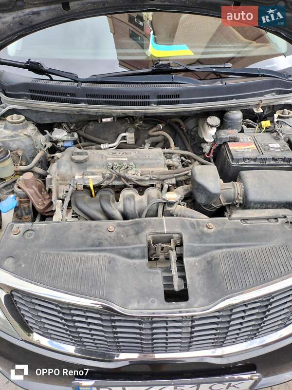 Седан Kia Rio 2012 в Полтаве