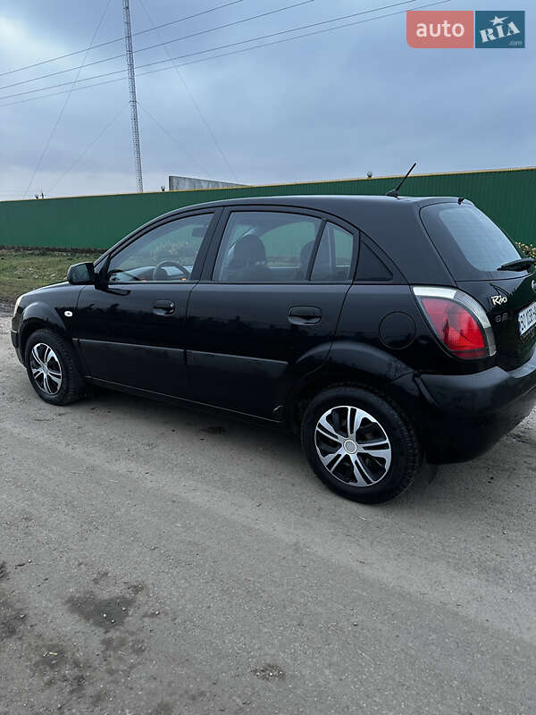 Хэтчбек Kia Rio 2009 в Тернополе фото 4 Хэтчбек Kia Rio 2009 в Тернополе