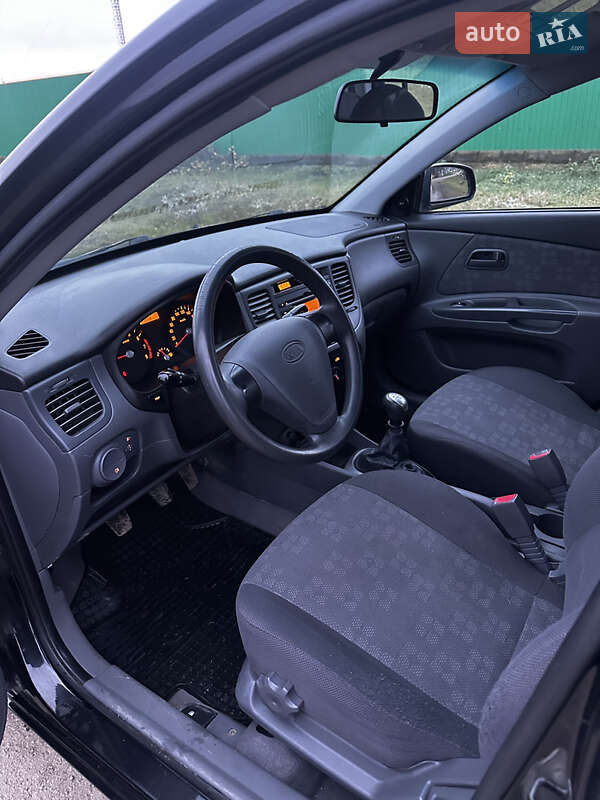 Хэтчбек Kia Rio 2009 в Тернополе фото 16 Хэтчбек Kia Rio 2009 в Тернополе