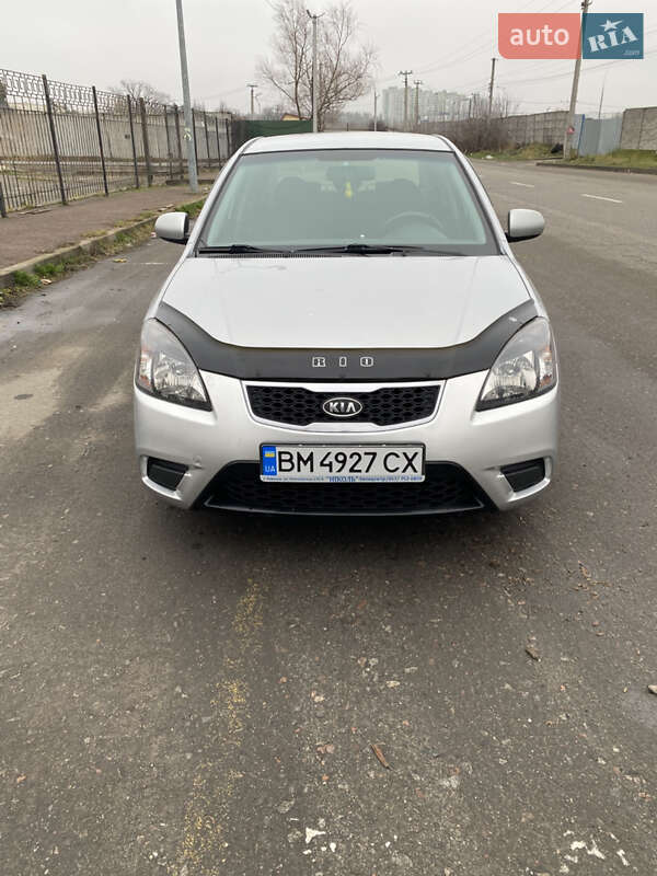 Kia Rio 2011 Kia Rio 2011