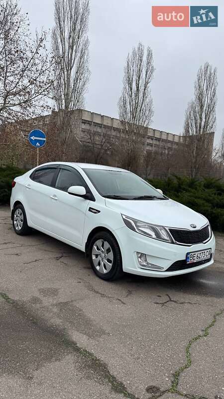 Kia Rio 2013 Kia Rio 2013