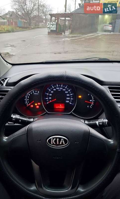 Седан Kia Rio 2011 в Харькове