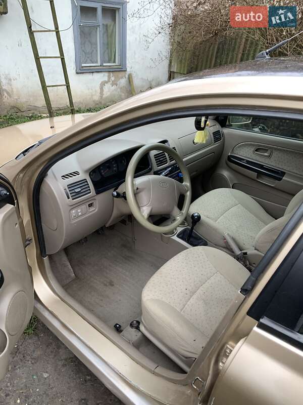 Универсал Kia Rio 2004 в Харькове фото 11 Универсал Kia Rio 2004 в Харькове
