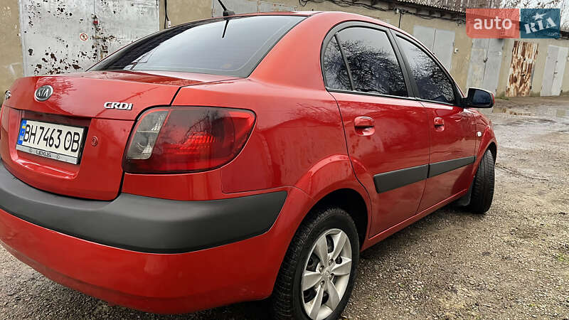 Седан Kia Rio 2008 в Одессе